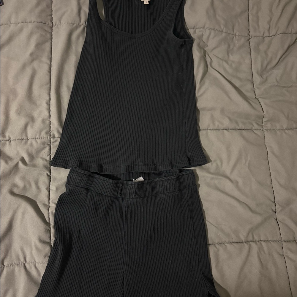 Knix Black Ribbed Tank and boxers set in small
